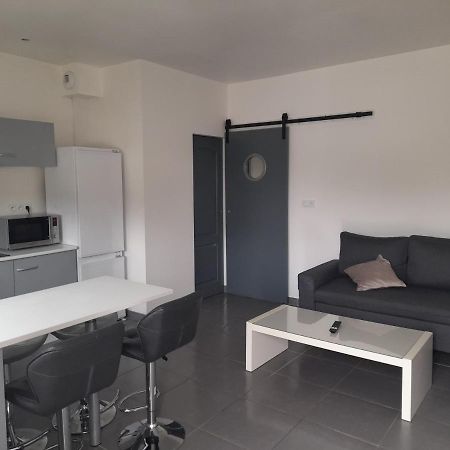 Appartamento Maison De 4 Personnes Saint-Porchaire Esterno foto